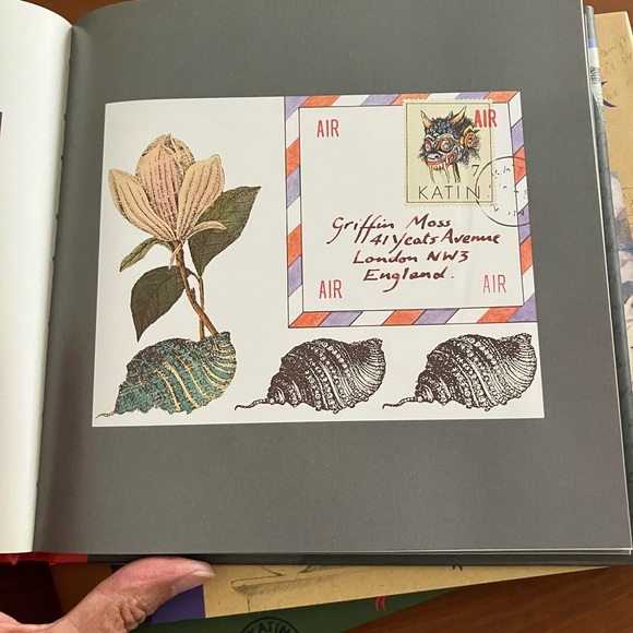 The Griffin and Sabine Trilogy book set - Picture 5 of 11